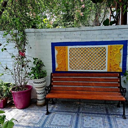 The Coral House Homestay By The Taj آغْرا المظهر الخارجي الصورة